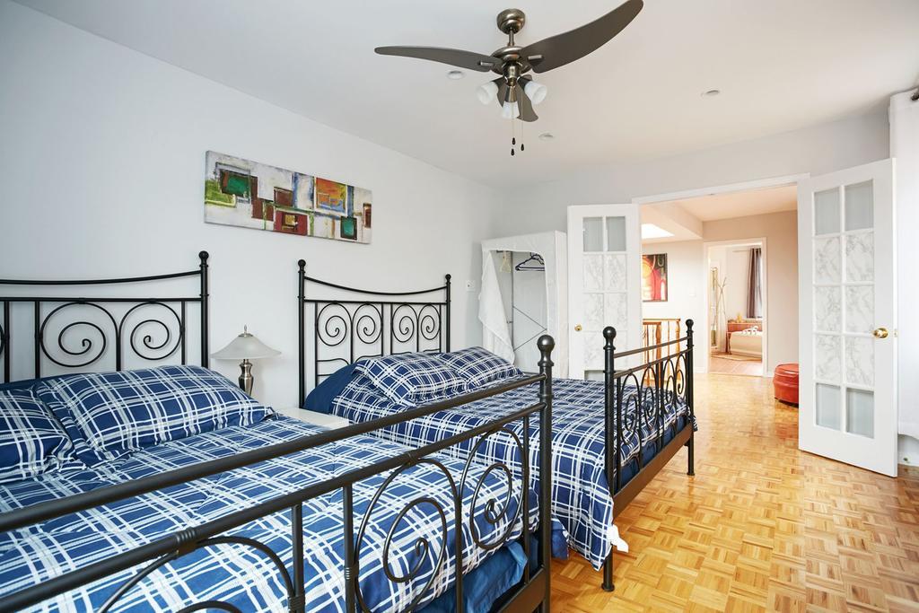 Big Cozy House Villa มอนทรีอัล ภายนอก รูปภาพ