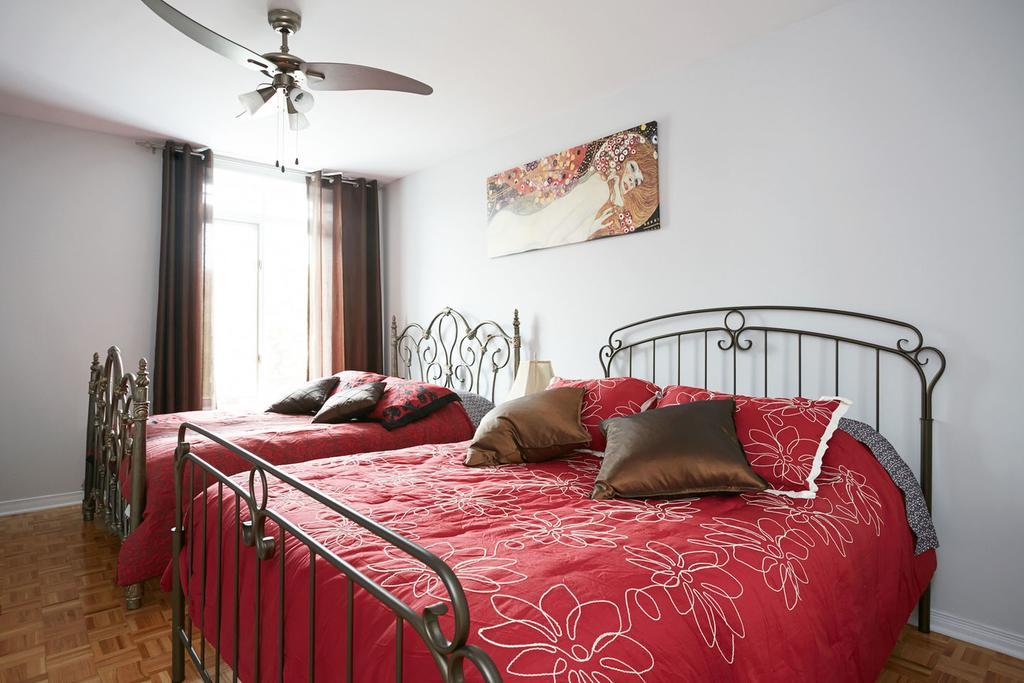 Big Cozy House Villa มอนทรีอัล ภายนอก รูปภาพ
