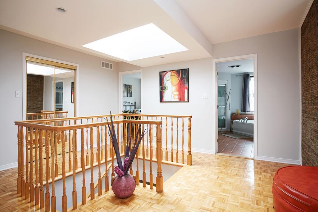 Big Cozy House Villa มอนทรีอัล ภายนอก รูปภาพ